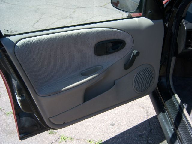 1998 Saturn S Series Base