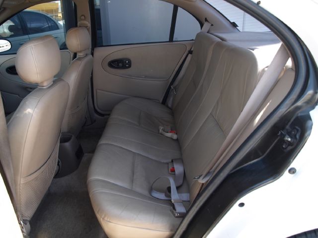 1998 Saturn S Series XLS