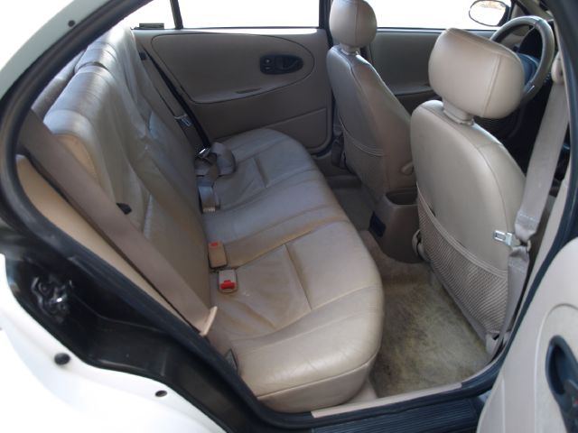 1998 Saturn S Series XLS