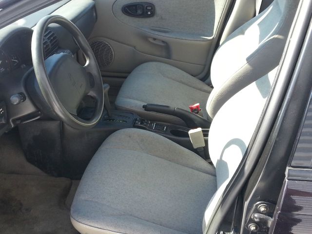 1999 Saturn S Series Base S