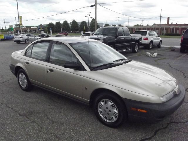 1999 Saturn S Series Base S