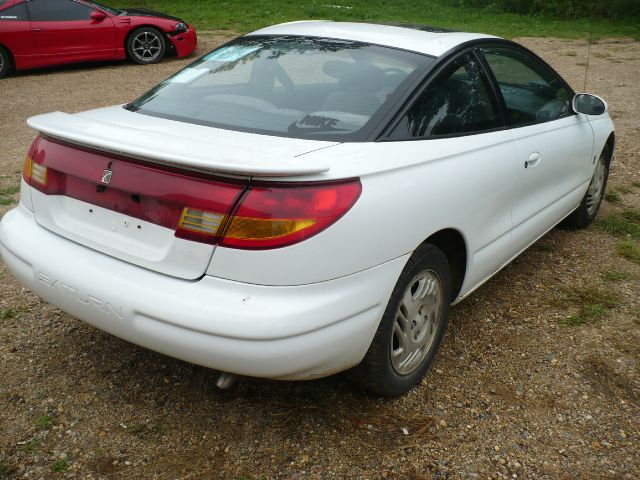1999 Saturn S Series ST Crew Cab
