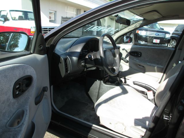 1999 Saturn S Series XLS