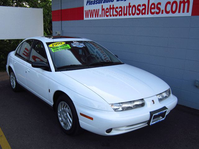 1999 Saturn S Series XLS
