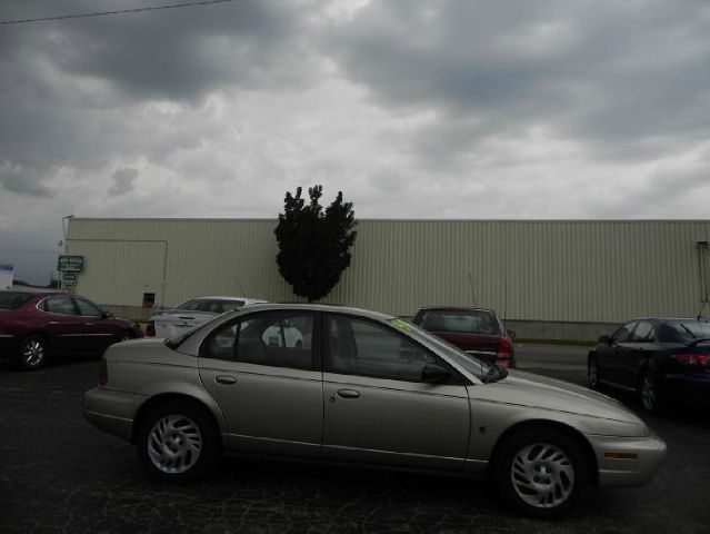 1999 Saturn S Series XLS