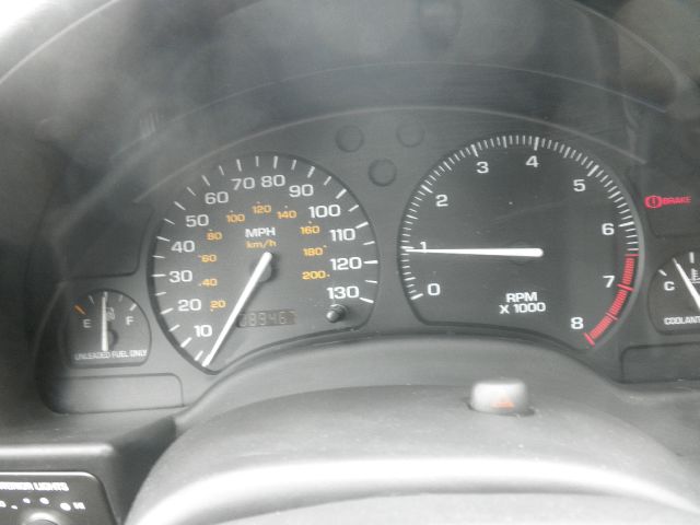 1999 Saturn S Series XLS