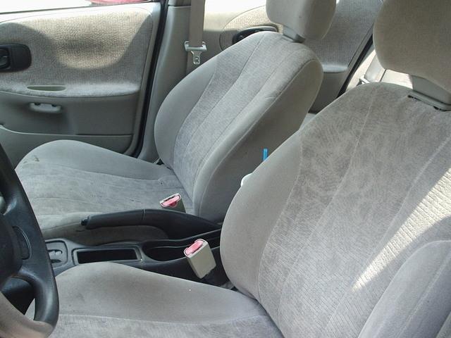 1999 Saturn S Series XLS