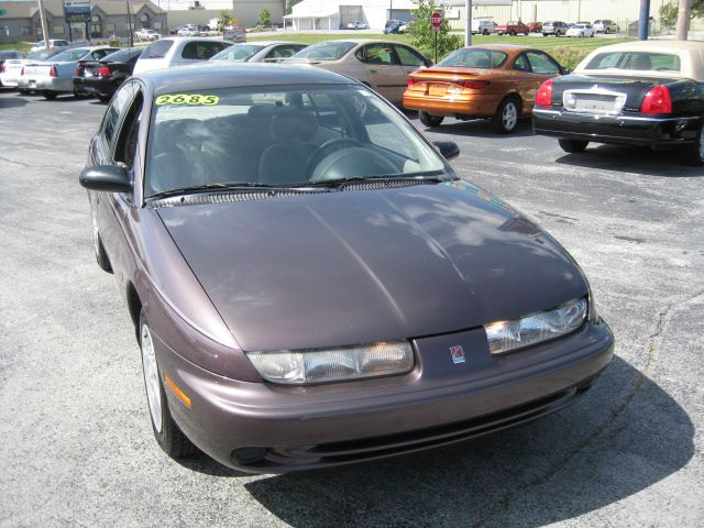 1999 Saturn S Series XLS