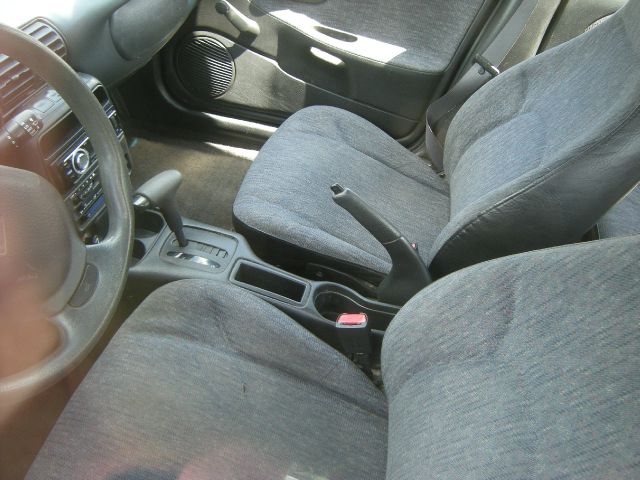 1999 Saturn S Series Base S