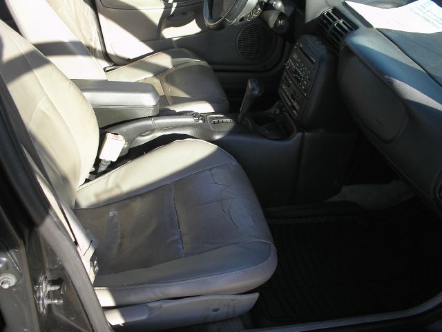 1999 Saturn S Series XLS