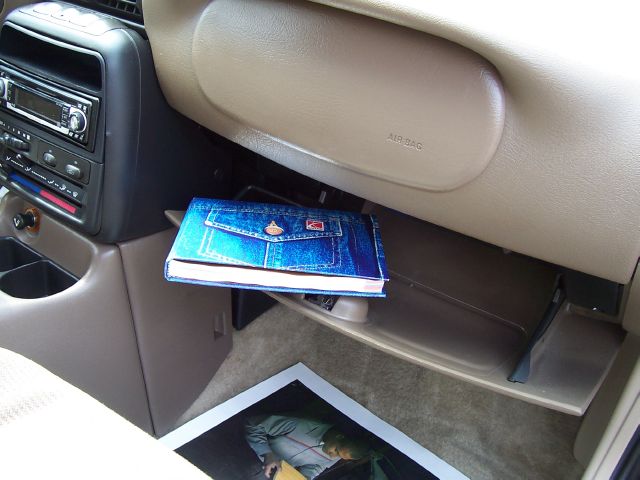 1999 Saturn S Series 6 Speed Transmision