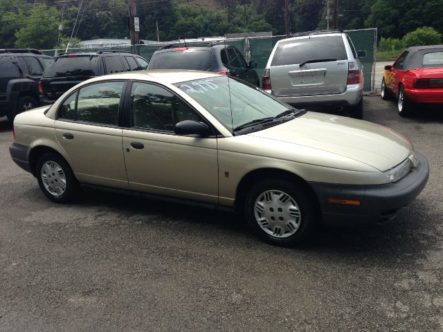 1999 Saturn S Series Base S