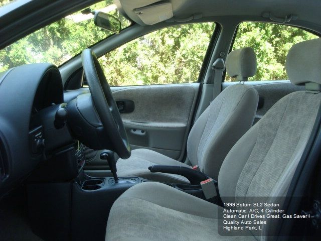 1999 Saturn S Series XLS