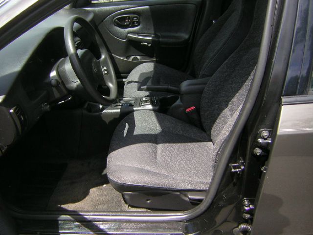 2000 Saturn S Series Base S