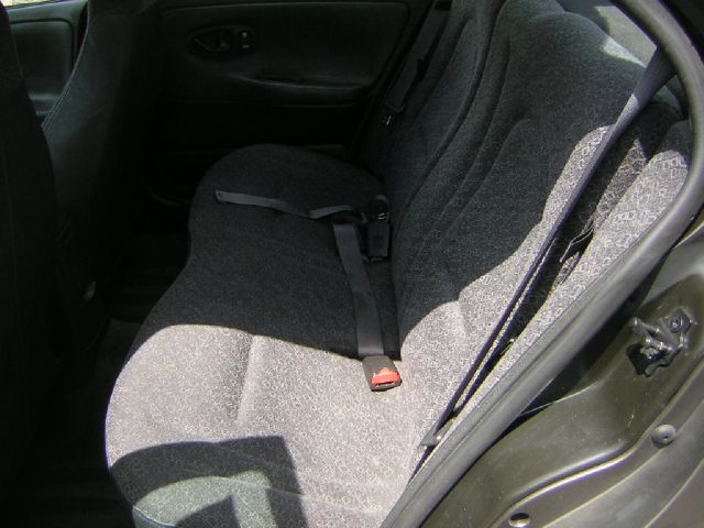 2000 Saturn S Series Base S