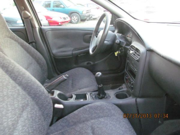 2000 Saturn S Series Base S
