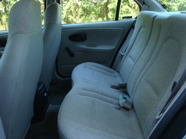 2000 Saturn S Series Base S