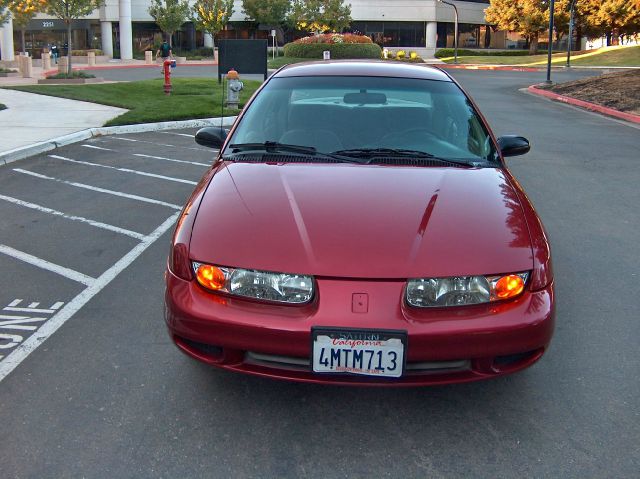 2000 Saturn S Series XLS