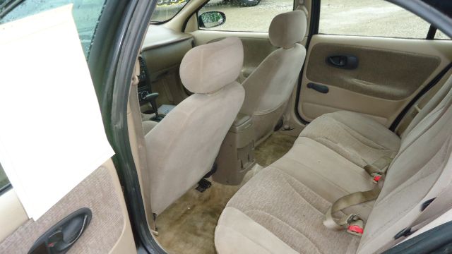 2000 Saturn S Series XLS