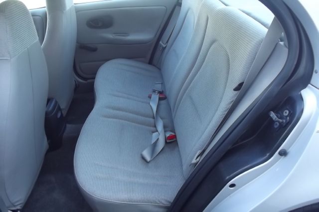 2000 Saturn S Series Ex-lnav 4WD