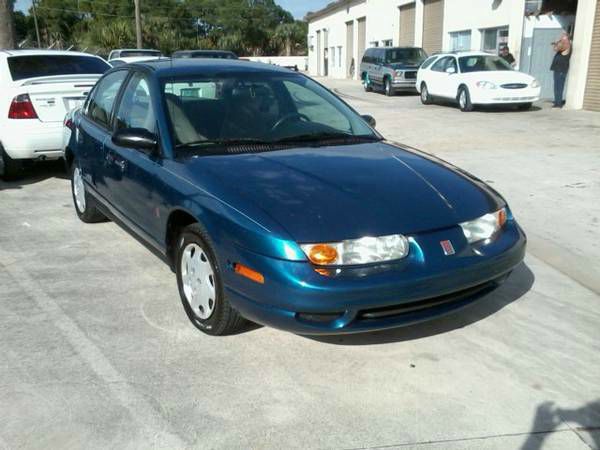 2001 Saturn S Series Base S