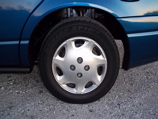 2001 Saturn S Series Base