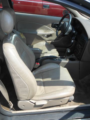 2001 Saturn S Series ST Crew Cab