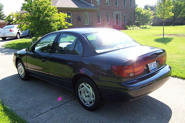 2001 Saturn S Series XLS