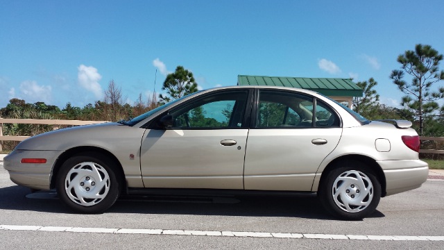 2001 Saturn S Series XLS