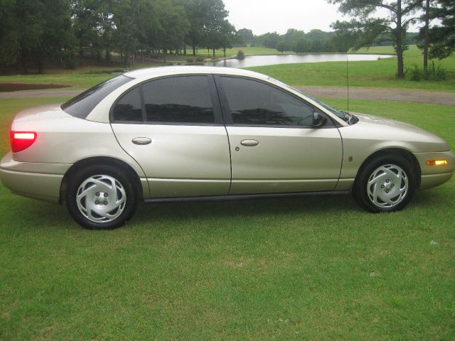 2001 Saturn S Series XLS