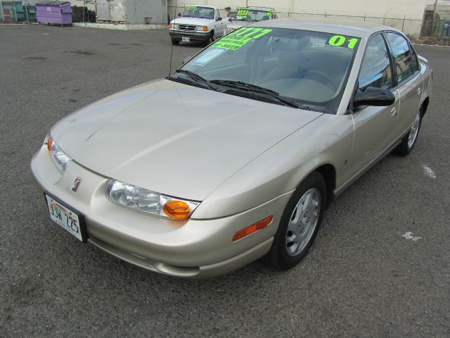 2001 Saturn S Series XLS