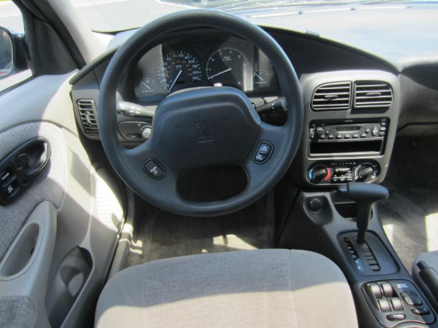 2002 Saturn S Series XLS