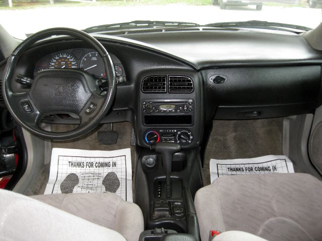 2002 Saturn S Series ST Crew Cab