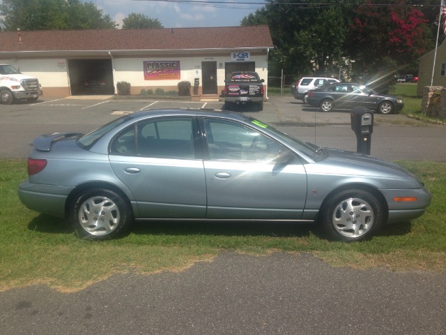 2002 Saturn S Series XLS
