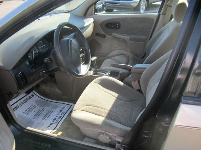 2002 Saturn S Series XLS