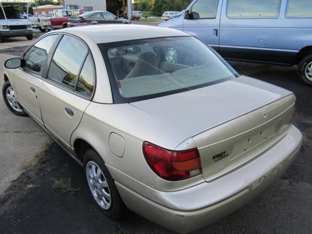 2002 Saturn S Series 4DR AUTO (GS) SUV