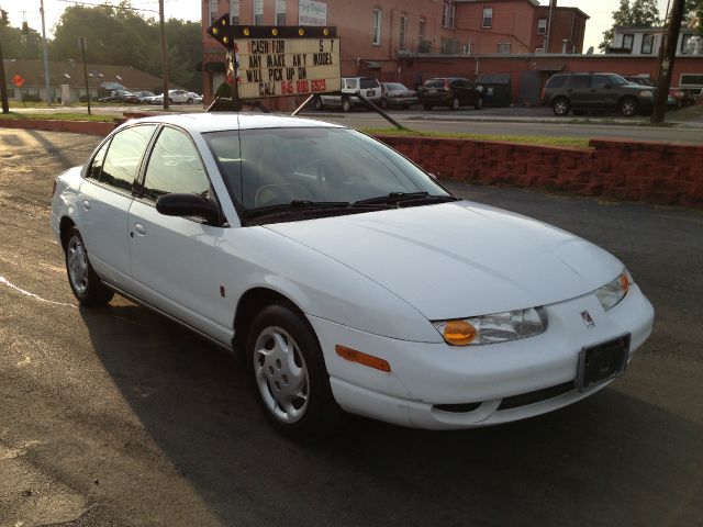 2002 Saturn S Series XLS