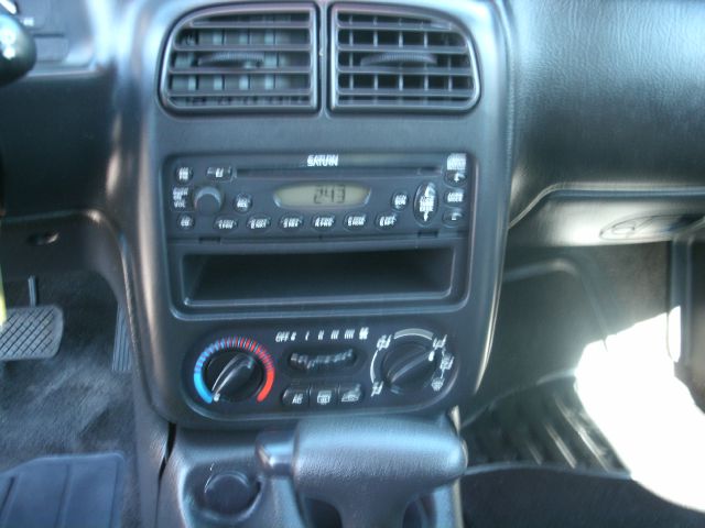 2002 Saturn S Series Base S