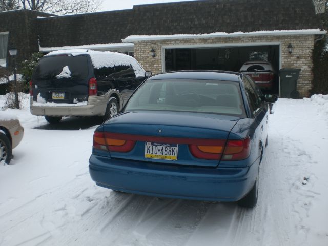 2002 Saturn S Series XLS