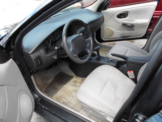 2002 Saturn S Series Base S