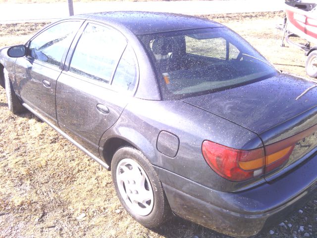 2002 Saturn S Series XLS
