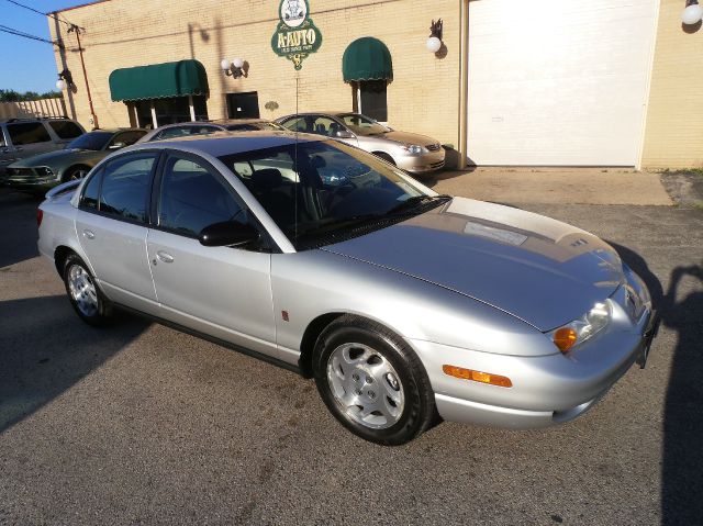 2002 Saturn S Series XLS