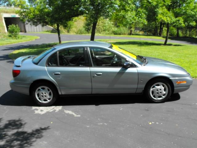 2002 Saturn S Series FX2 Sport