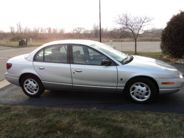 2002 Saturn S Series XLS