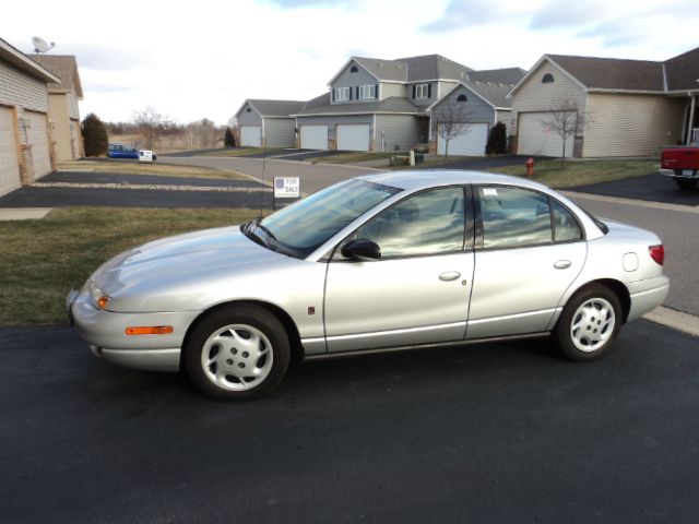 2002 Saturn S Series XLS