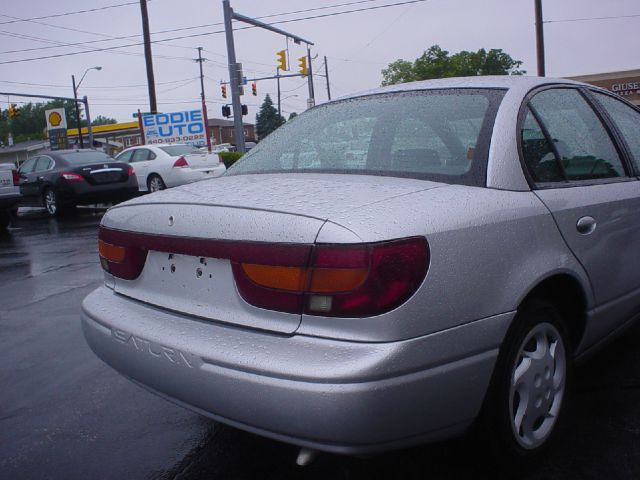 2002 Saturn S Series XLS