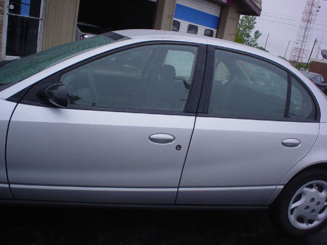 2002 Saturn S Series XLS