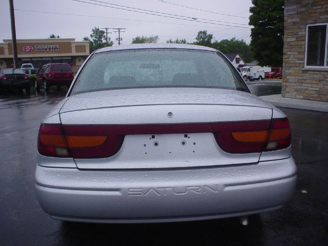 2002 Saturn S Series XLS