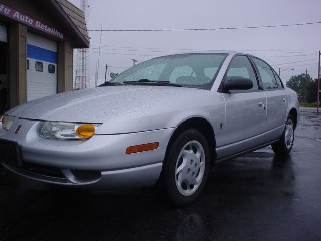 2002 Saturn S Series XLS