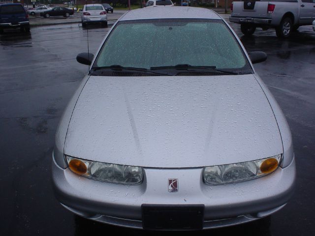 2002 Saturn S Series XLS